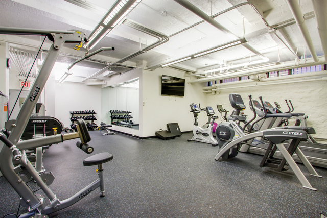 Eastgate 235 E 73rd St, Manhattan, NY 10021 - Photo 3 of 4