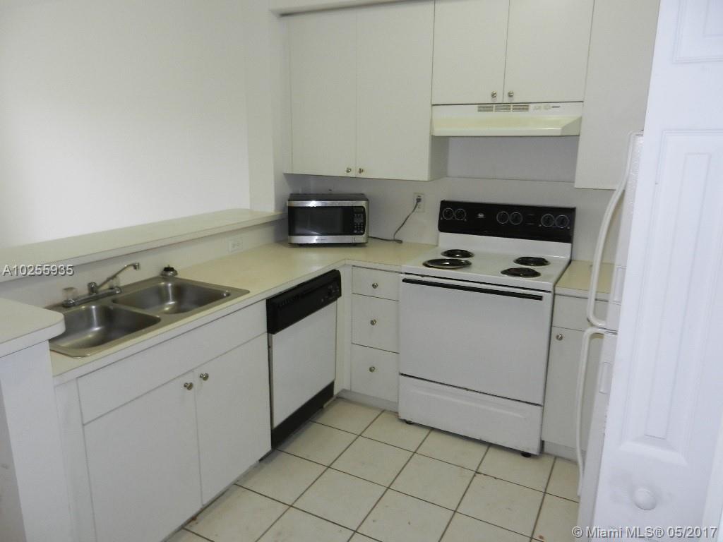 11040 Southwest 196th Street, Unit 412 Cutler Bay, FL 33157 - Photo 4 of 20