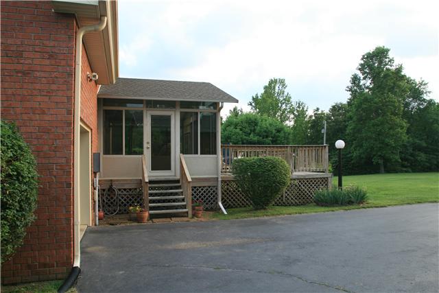 2140 Lake Road Greenbrier, TN 37073 - Photo 9 of 30
