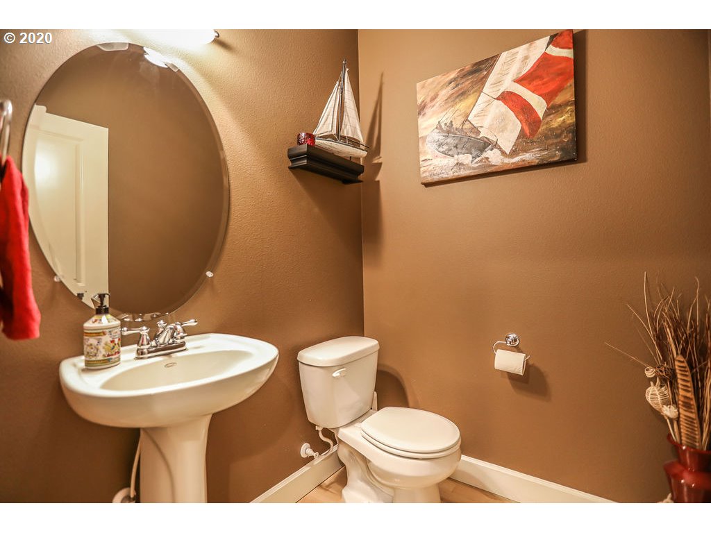 1304 Southeast 193rd Place Camas, WA 98607 - Photo 4 of 31