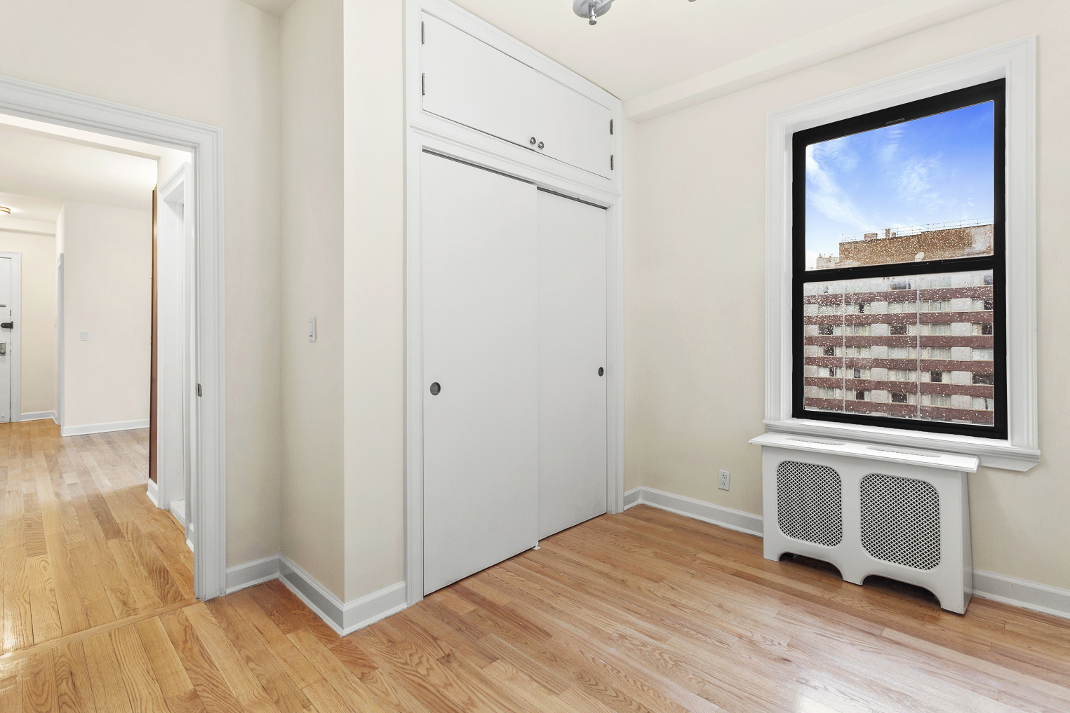 245 West 51st Street, Unit 602 Manhattan, NY 10019 - Photo 7 of 8