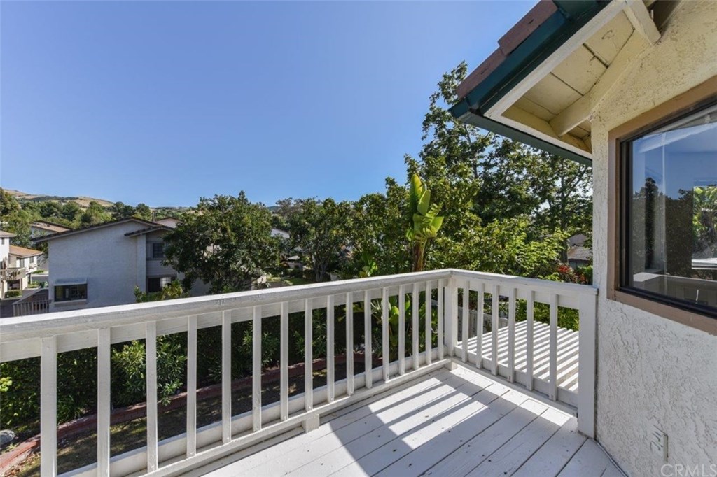 48 Sunlight Irvine, CA 92603 - Photo 41 of 60