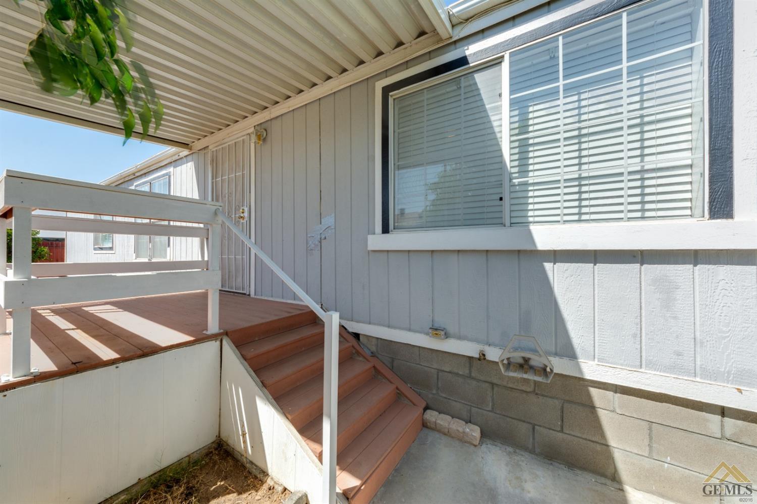 Undisclosed Address Bakersfield, CA 93306 - Photo 3 of 31