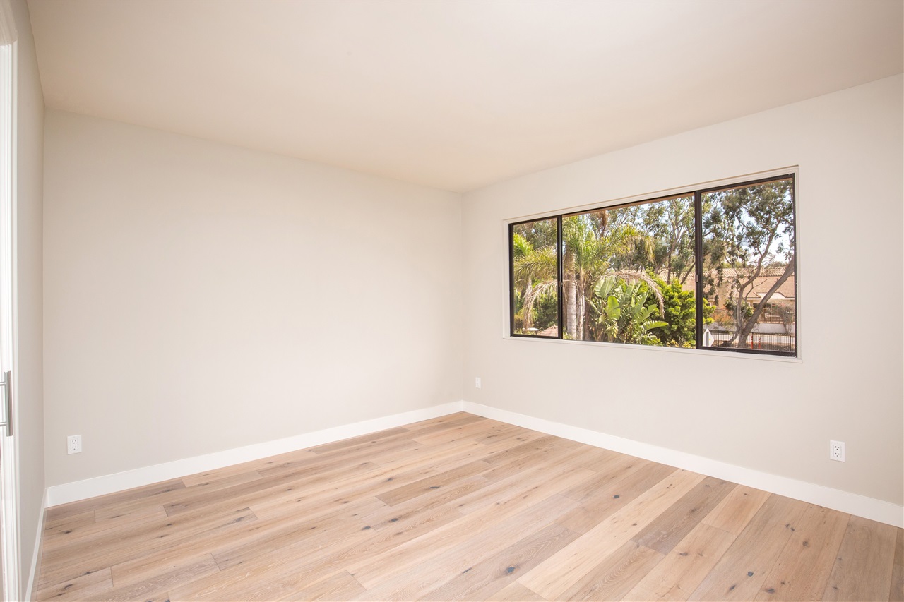 8393 Cliffridge Lane La Jolla, CA 92037 - Photo 18 of 25