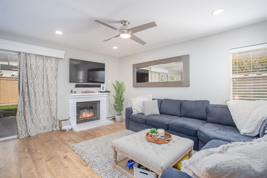 1541 Harbor Drive Vista, CA 92081 - Photo 10 of 25