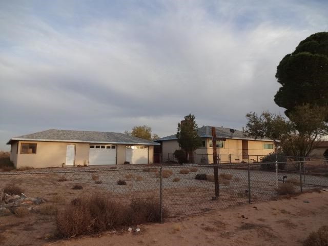 36743 Hillview Road Hinkley, CA 92347 - Photo 1 of 1 Gallery Image 1