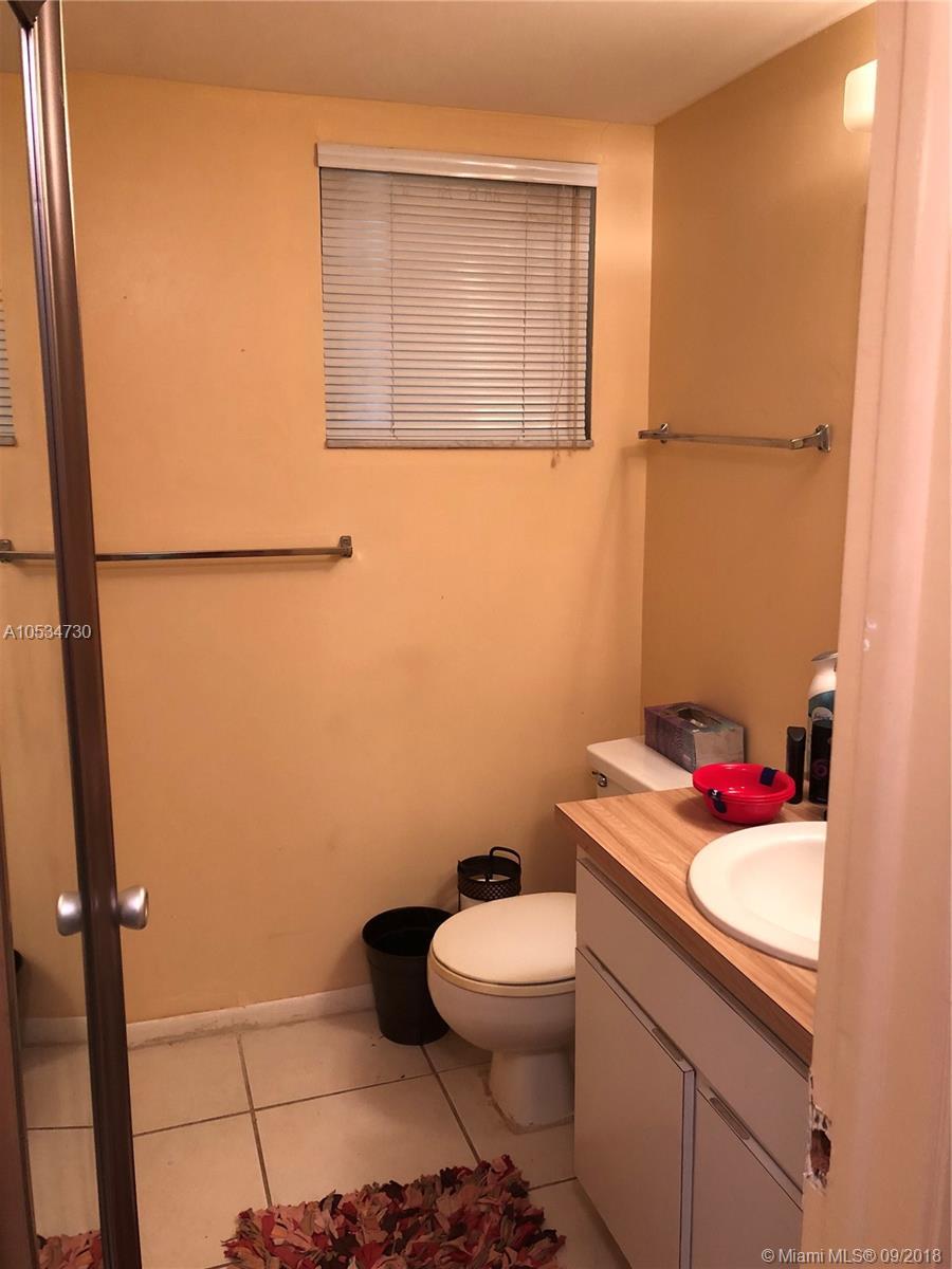 3399 Foxcroft Road, Unit 316 Miramar, FL 33025 - Photo 3 of 8 Gallery Image 3