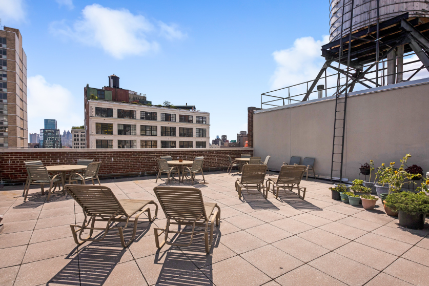 114 E 13th St, Manhattan, NY 10003 - Photo 4 of 5