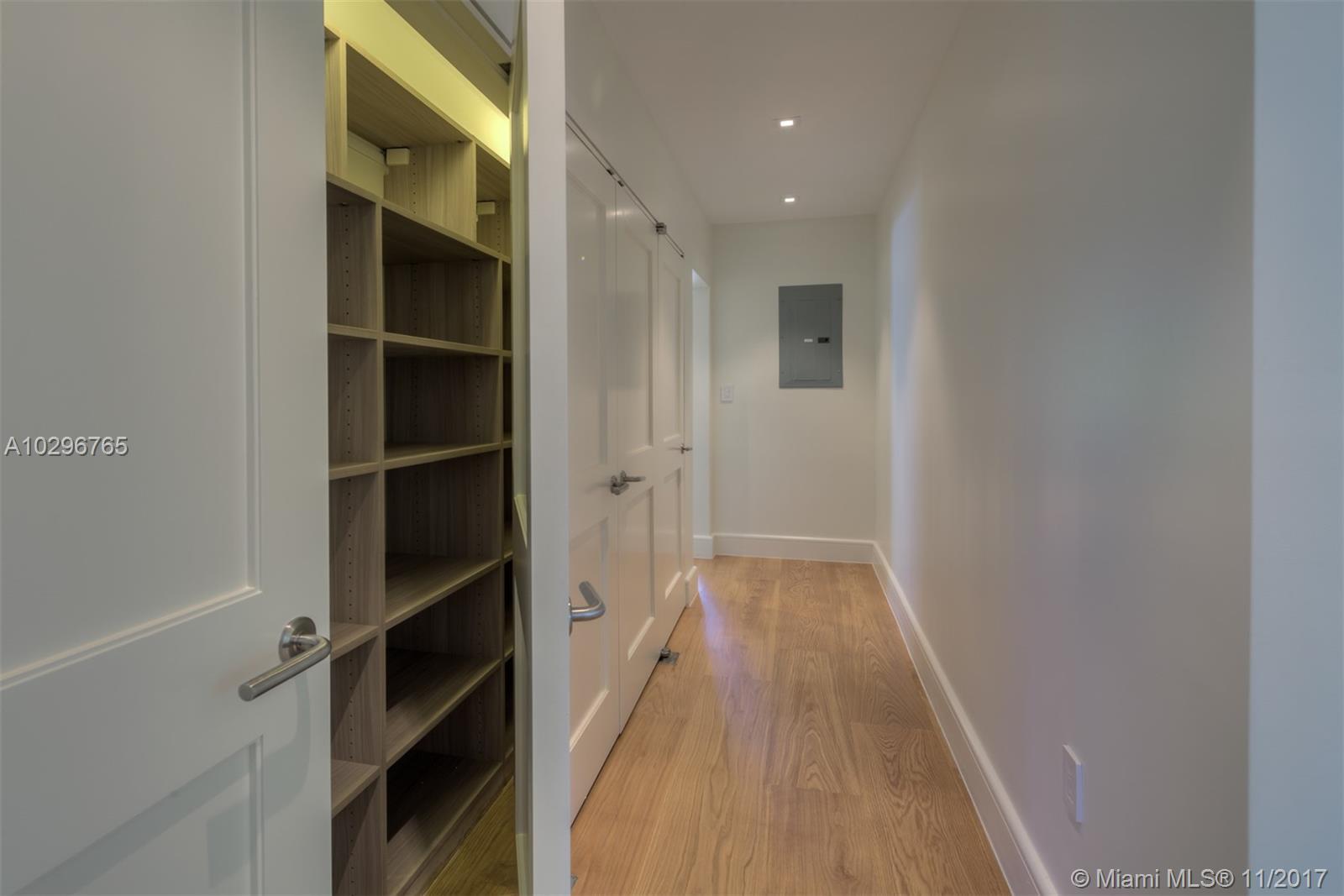 2041 North Bay Road Miami Beach, FL 33140 - Photo 29 of 33 Gallery Image 29