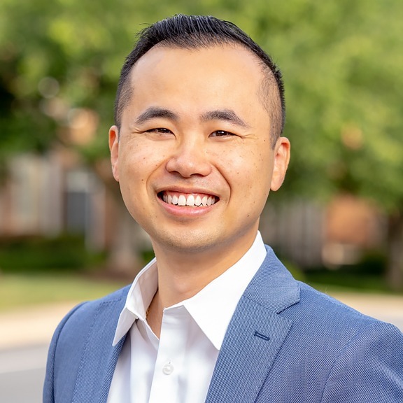 Headshot of Gary Wu