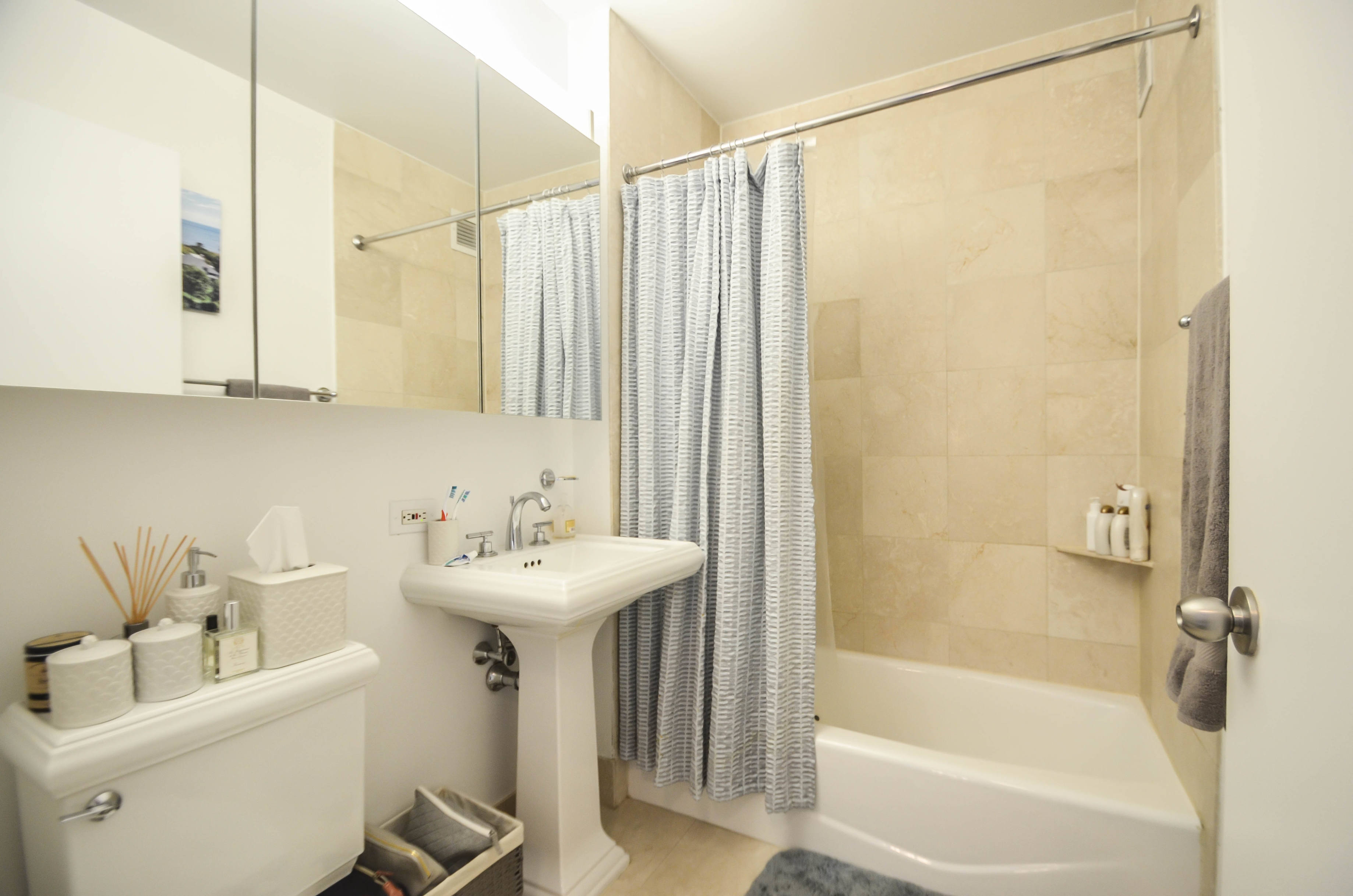 77 West 24th Street, Unit 8E Manhattan, NY 10010 - Photo 10 of 14