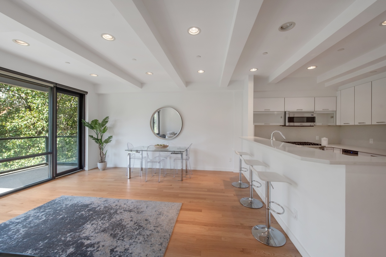 229 E 2nd St, Unit 3A Manhattan, NY 10009 - Photo 2 of 15