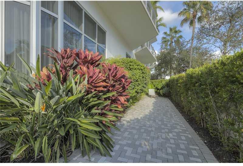 2001 Meridian Avenue, Unit 101 Miami Beach, FL 33139 - Photo 26 of 34