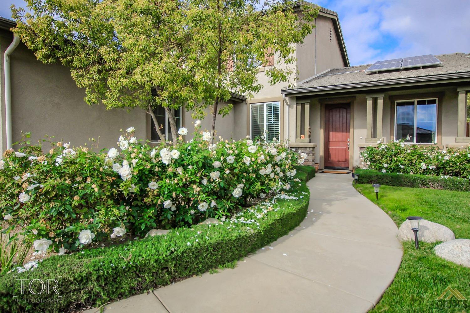 4704 Basque Street Bakersfield, CA 93313 - Photo 2 of 27