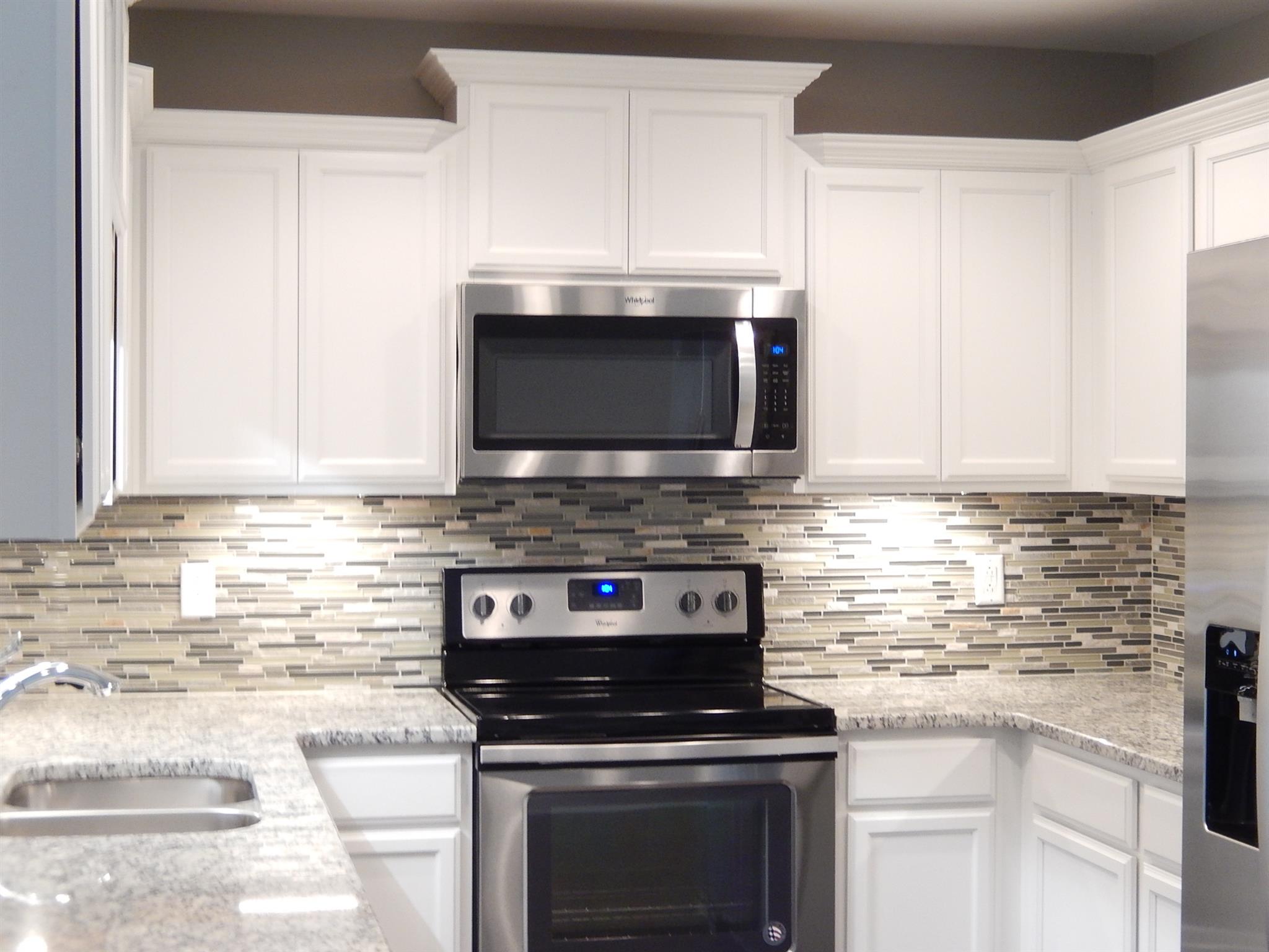4432 Prometheus Way, Unit 294 Murfreesboro, TN 37128 - Photo 8 of 30 New Stainless Steel builtin Microwave, Smooth Top Electric Stove, Dishwasher and Side By Side Refrigerator!