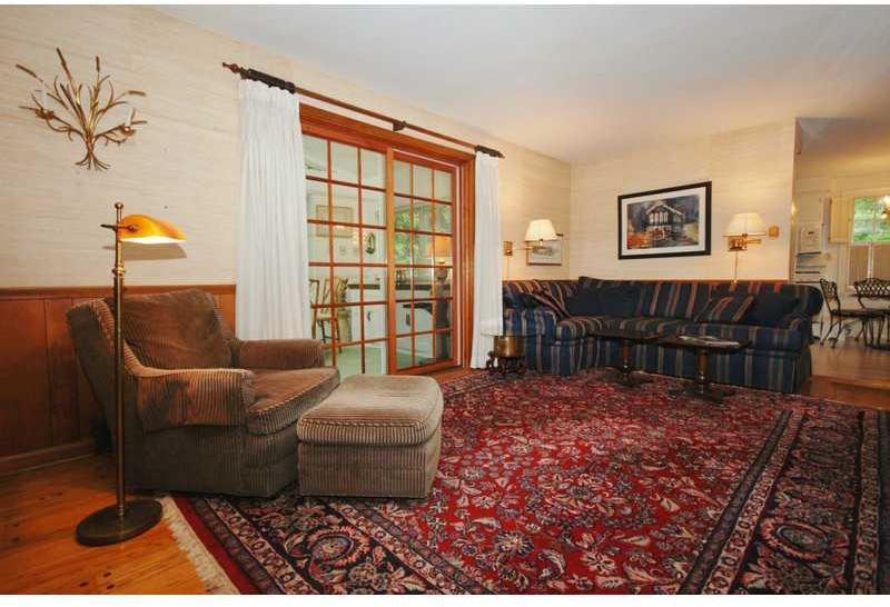 168 Topsfield Road Upper St. Clair, PA 15241 - Photo 10 of 25 Gallery Image 10