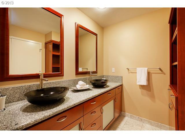 75 Southwest 68th Avenue Portland, OR 97225 - Photo 8 of 16 Gallery Image 8