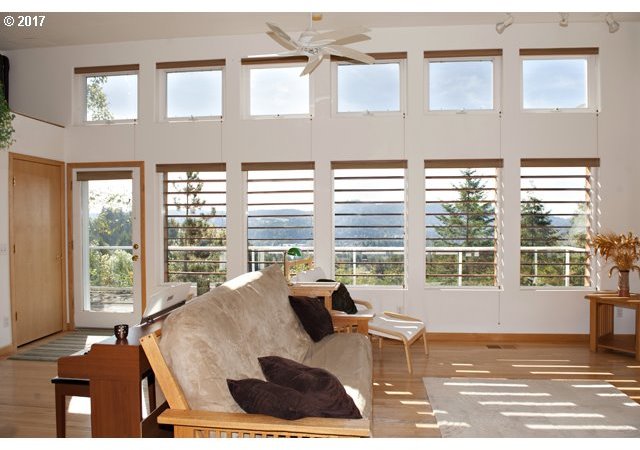180 Hawks View Road Woodland, WA 98674 - Photo 17 of 29 Gallery Image 17