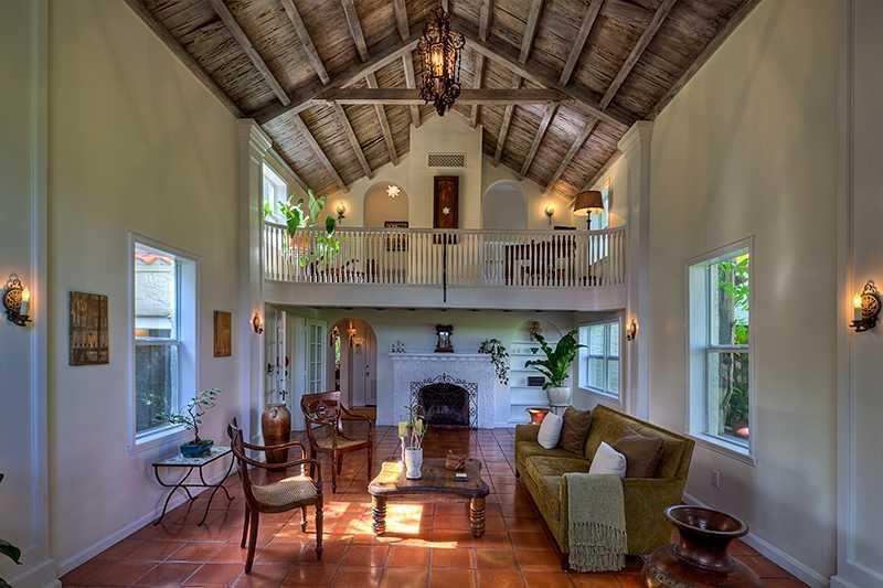 2372 Prairie Avenue Miami Beach, FL 33140 - Photo 11 of 31