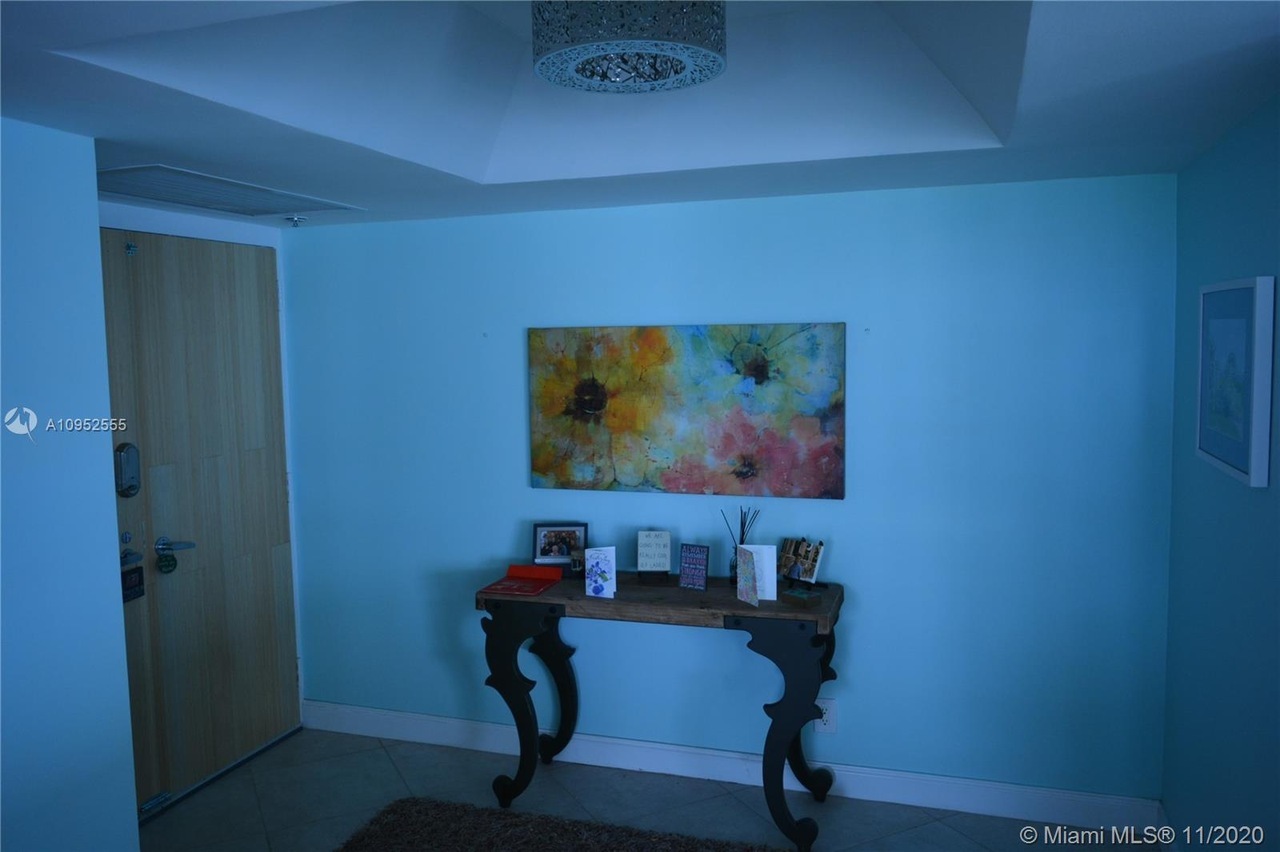5540 North Ocean Drive, Unit 5D Riviera Beach, FL 33404 - Photo 4 of 23
