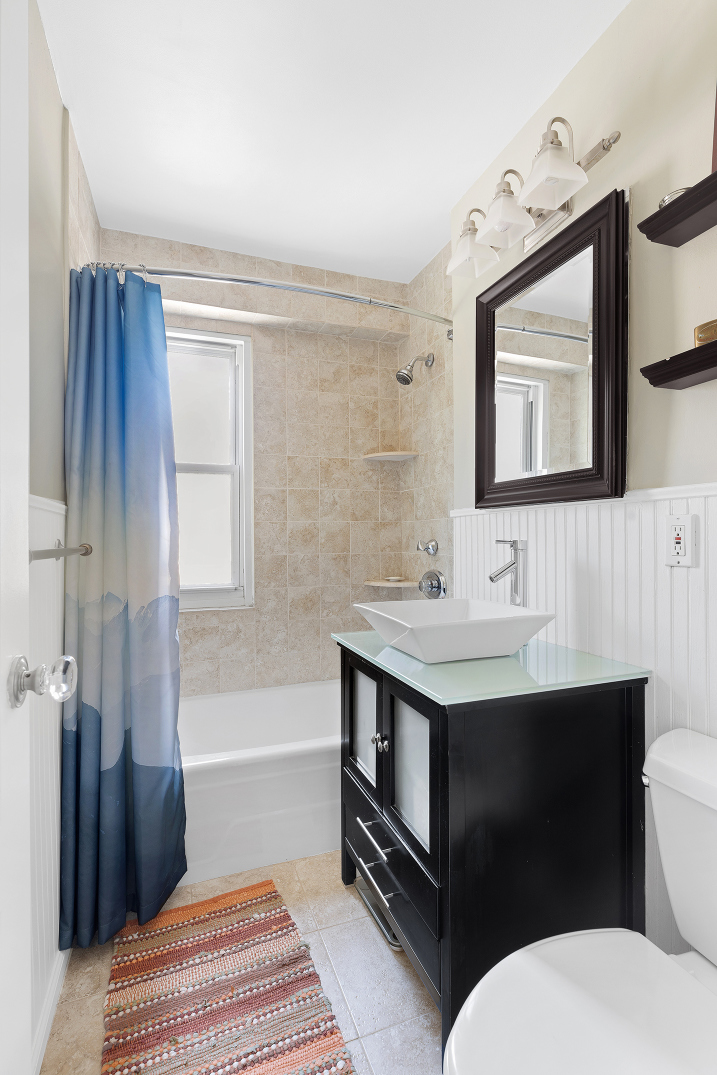 101 West 12th Street, Unit 7W Manhattan, NY 10011 - Photo 7 of 10