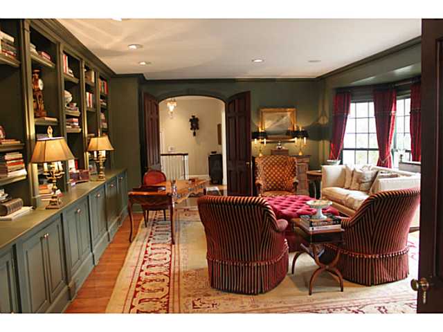 4099 Gwynne Road Memphis, TN 38117 - Photo 4 of 25 Gallery Image 4