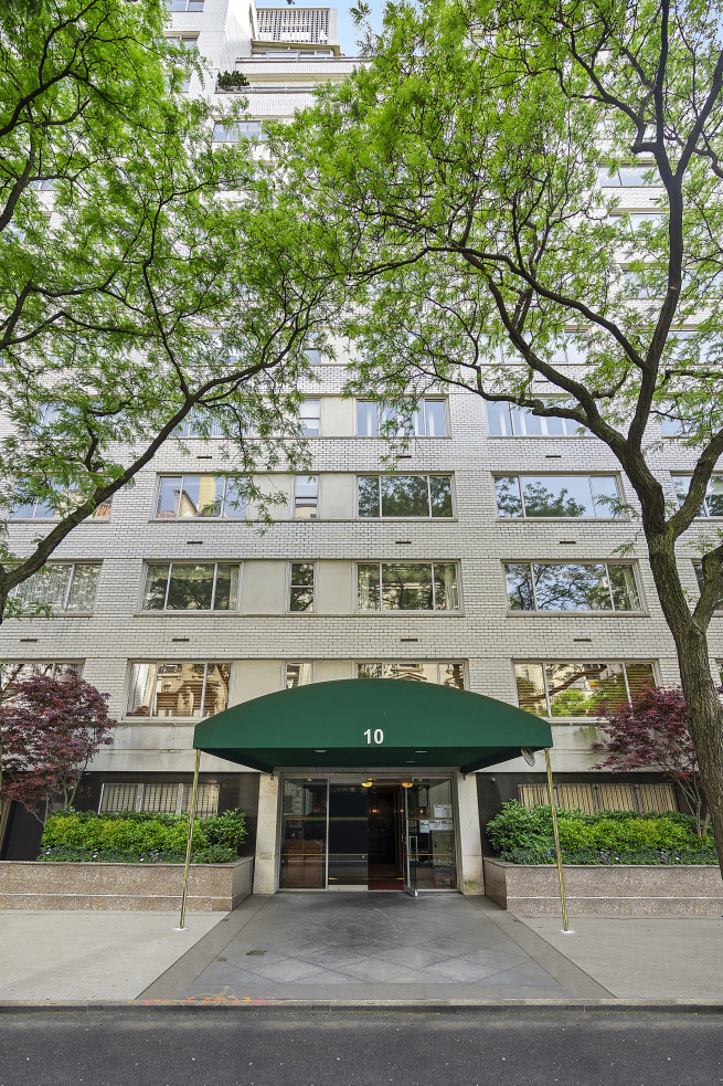 10 E 70th St, Manhattan, NY 10021 - Photo 1 of 2