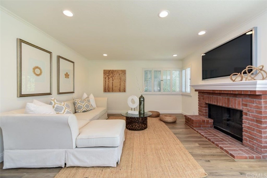 48 Sunlight Irvine, CA 92603 - Photo 22 of 60