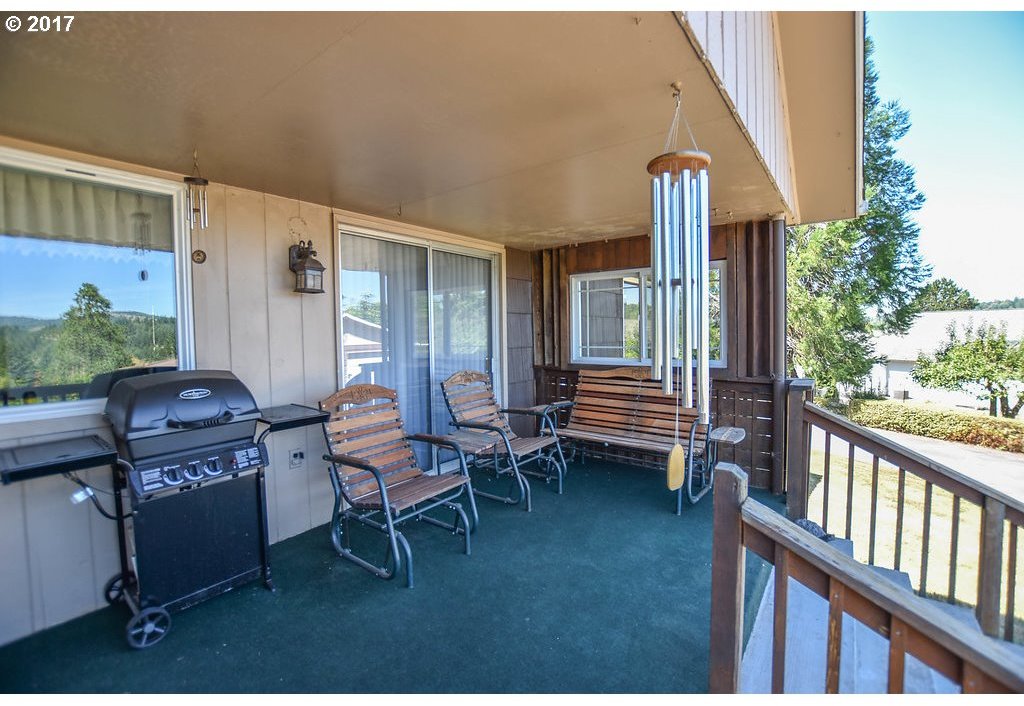 120 Cunningham Road Kelso, WA 98626 - Photo 9 of 24 Gallery Image 9