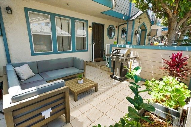 $550,000 | 533 Walnut Avenue, Unit 9, Long Beach, CA 90802