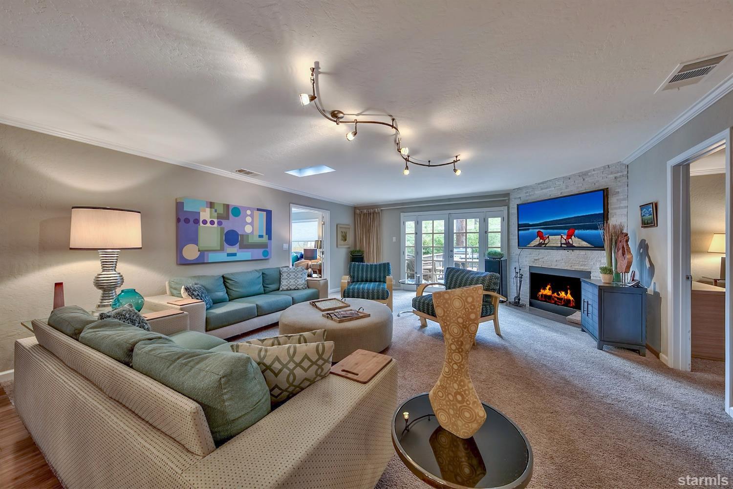 192 Pine Ridge Drive Stateline, NV 89449 - Photo 3 of 24