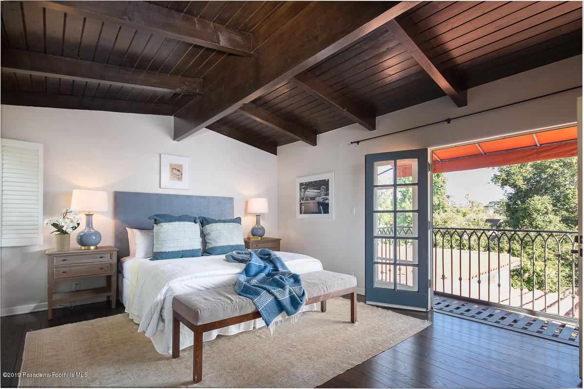 250 Hillside Road South Pasadena, CA 91030 - Photo 15 of 70