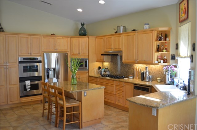 743 Diamond Drive Camarillo, CA 93010 - Photo 14 of 31