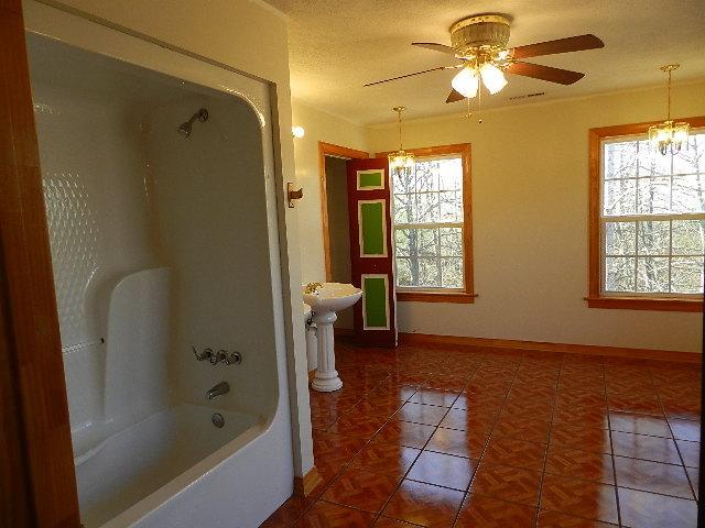 7033 Red Boiling Springs Road Lafayette, TN 37083 - Photo 11 of 13