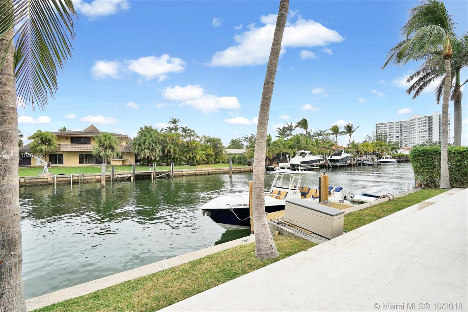 2027 Northeast 121st Road North Miami, FL 33181 - Photo 21 of 27 Gallery Image 21