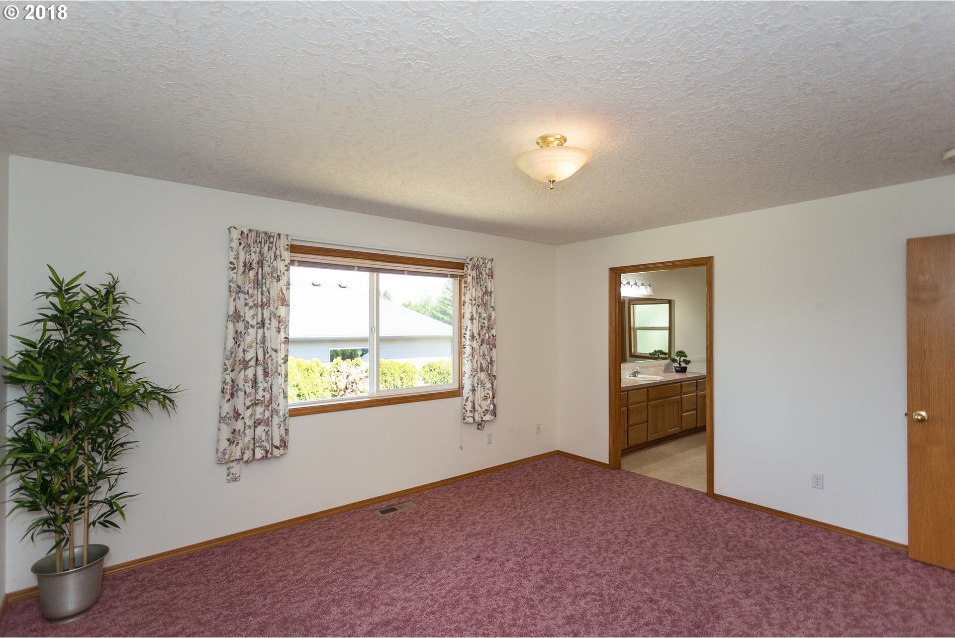 3879 Southeast Hillyard Road Gresham, OR 97080 - Photo 14 of 32 Gallery Image 14