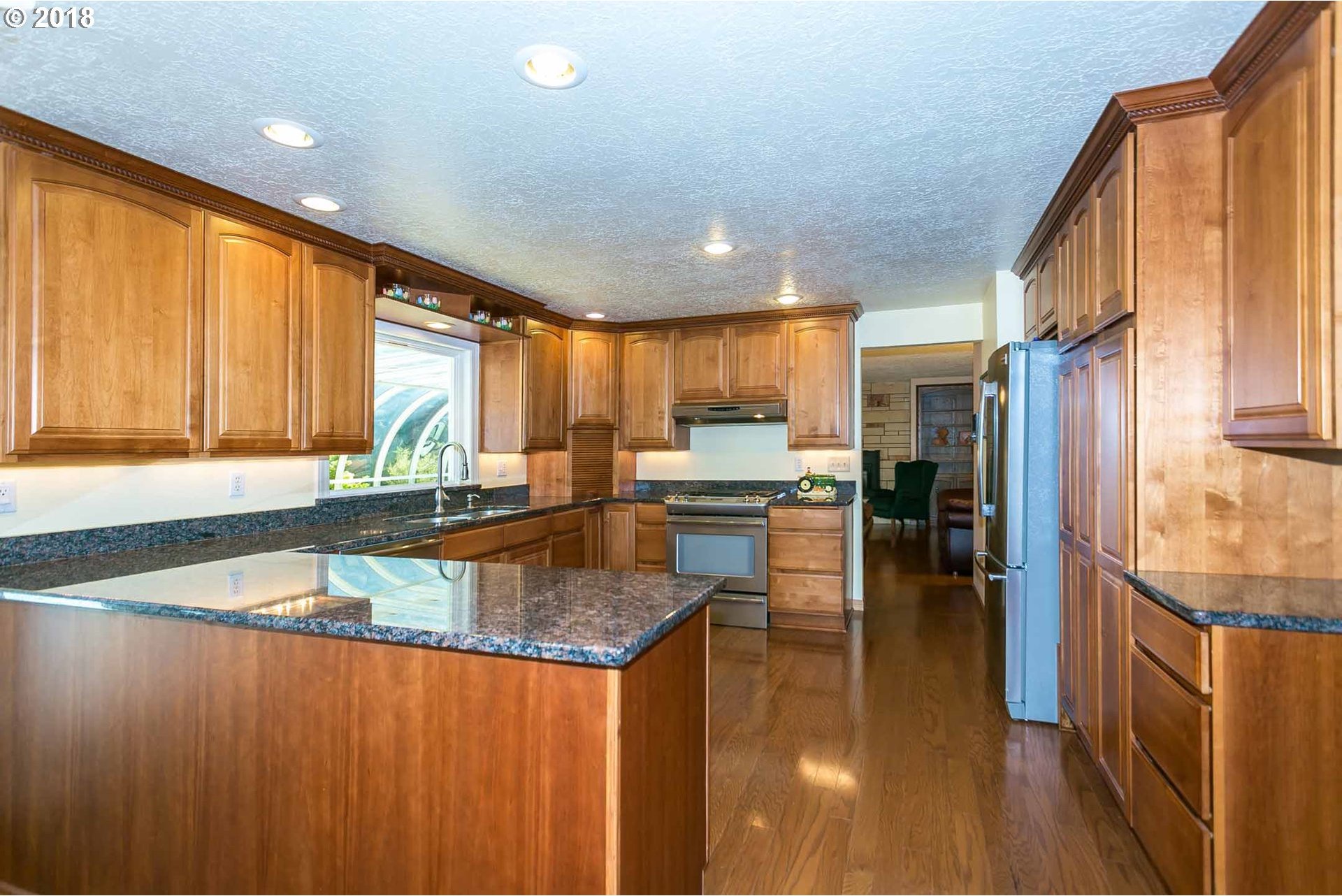 27860 Southeast Haley Road Boring, OR 97009 - Photo 9 of 31 Gallery Image 9