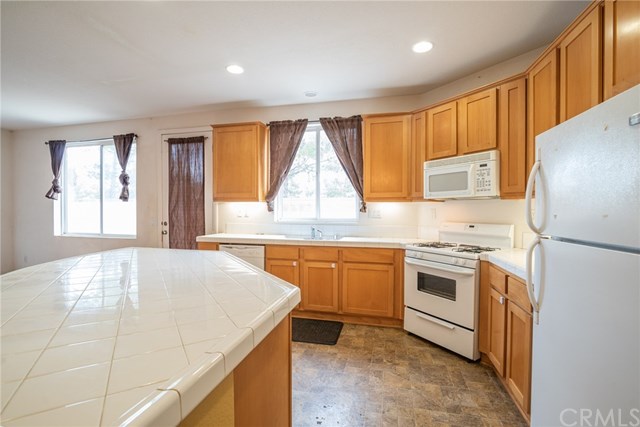 1664 Rigel Street Beaumont, CA 92223 - Photo 11 of 30