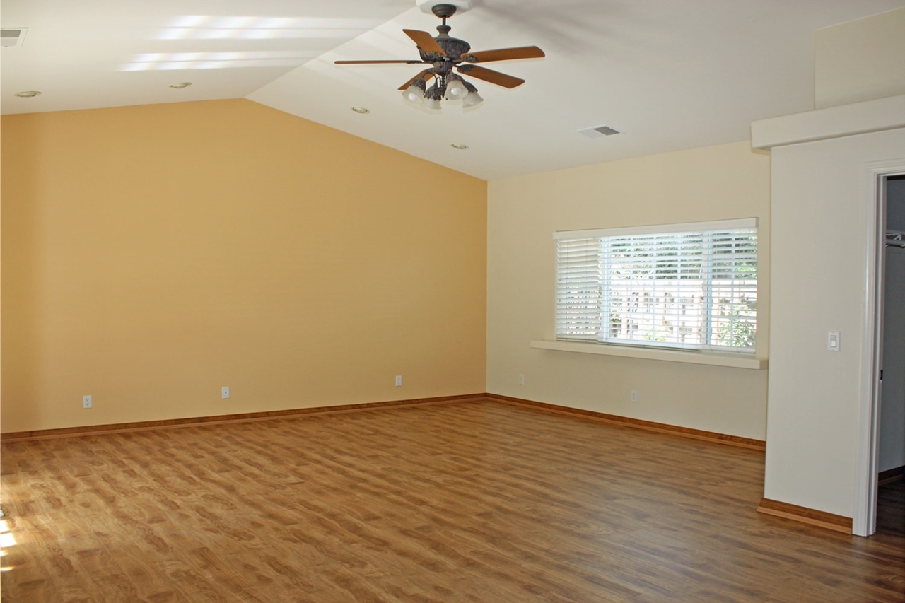 339 Mainsail Road Oceanside, CA 92054 - Photo 8 of 25 Gallery Image 8