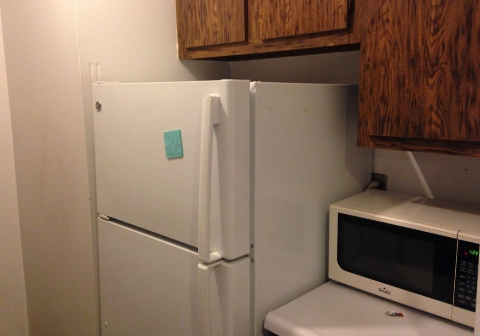 301 East 45th Street, Unit 20D Manhattan, NY 10017 - Photo 5 of 9