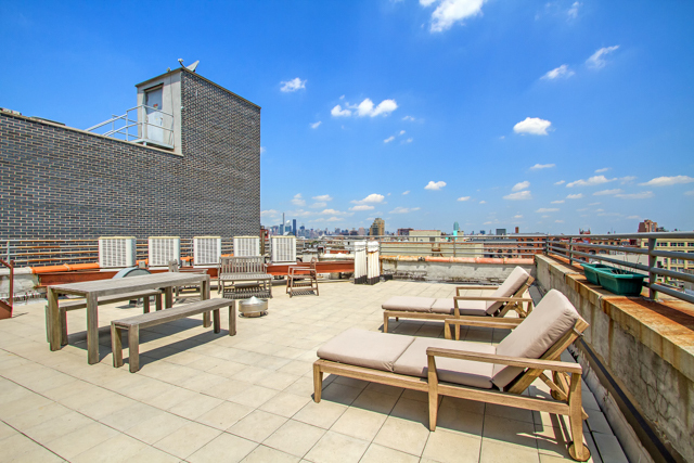 Warehouse 198 Roebling St, Brooklyn, NY 11211 - Photo 3 of 3