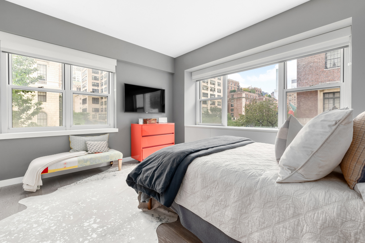 700 Park Avenue, Unit 3B Manhattan, NY 10021 - Photo 10 of 18