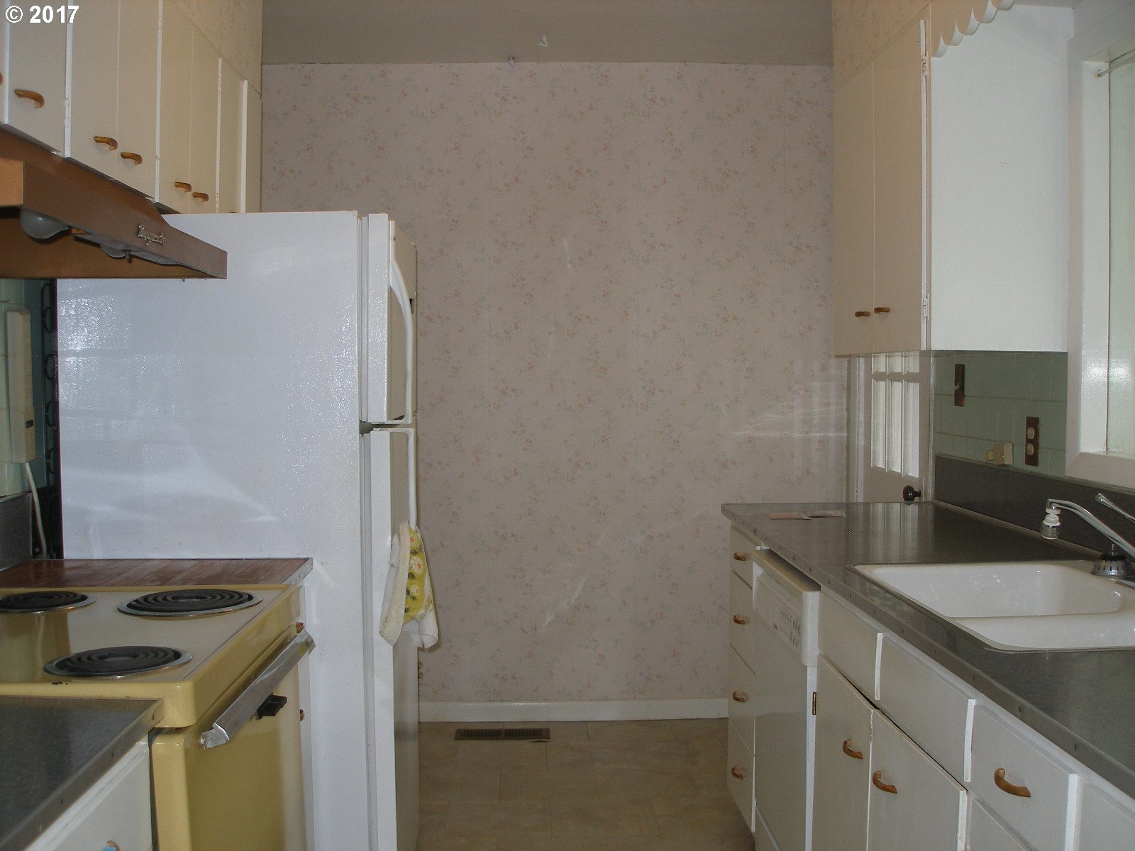 278 Northeast Frank Johns Road Stevenson, WA 98648 - Photo 5 of 16 Gallery Image 5
