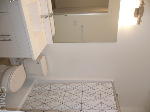 81 Savannah Lake Forest, CA 92630 - Photo 22 of 43