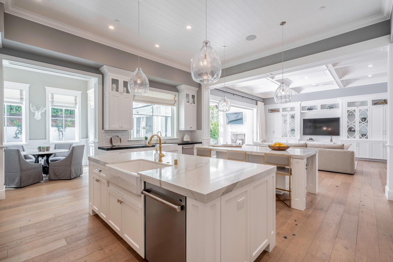 4143 Hayvenhurst Drive Encino, CA 91436 - Photo 24 of 60