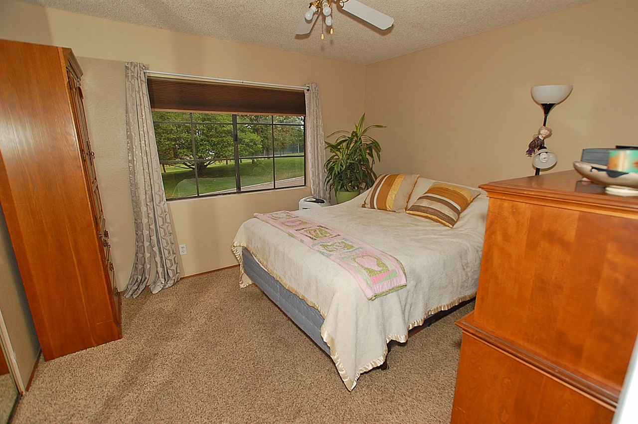 1826 Willowspring Drive North Encinitas, CA 92024 - Photo 20 of 25