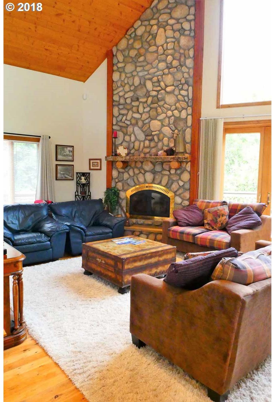 95225 Jerry's Flat Road Gold Beach, OR 97444 - Photo 13 of 26 Gallery Image 13