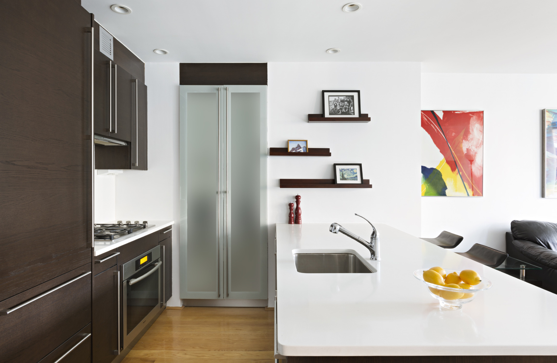 464 West 44th Street, Unit 6D Manhattan, NY 10036 - Photo 2 of 4