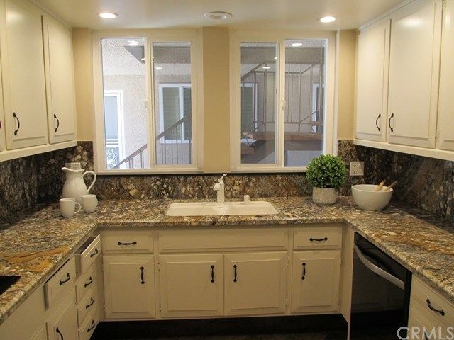 $335,000 | 13338 Del Monte Drive, Unit 3A, Seal Beach, CA 90740