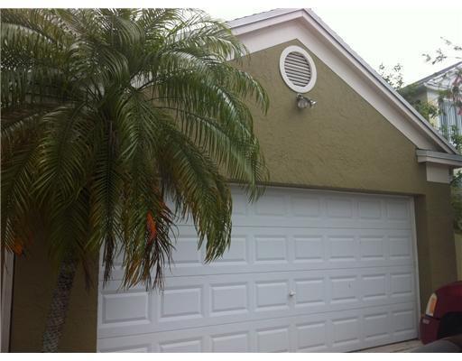 22512 Middletown Drive Boca Raton, FL 33428 - Photo 2 of 5 Gallery Image 2
